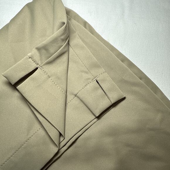 Three Sixty Six Dress Shorts Womens 12 Tan Polyester Flat Front Casual Golf EUC - Picture 11 of 12